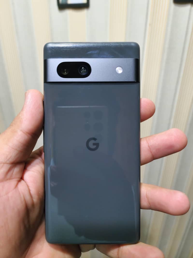 Google pixel 7a 3