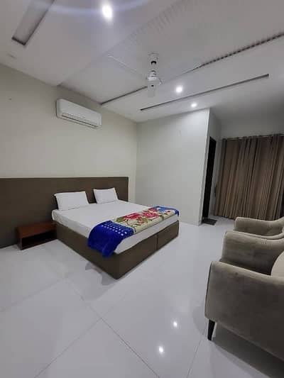 Vip 1 Kanal Luxury Furnished House Available For Rent In Bahria Town Lahore