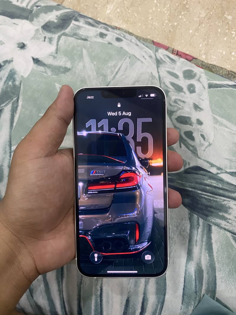 iPhone 14 5