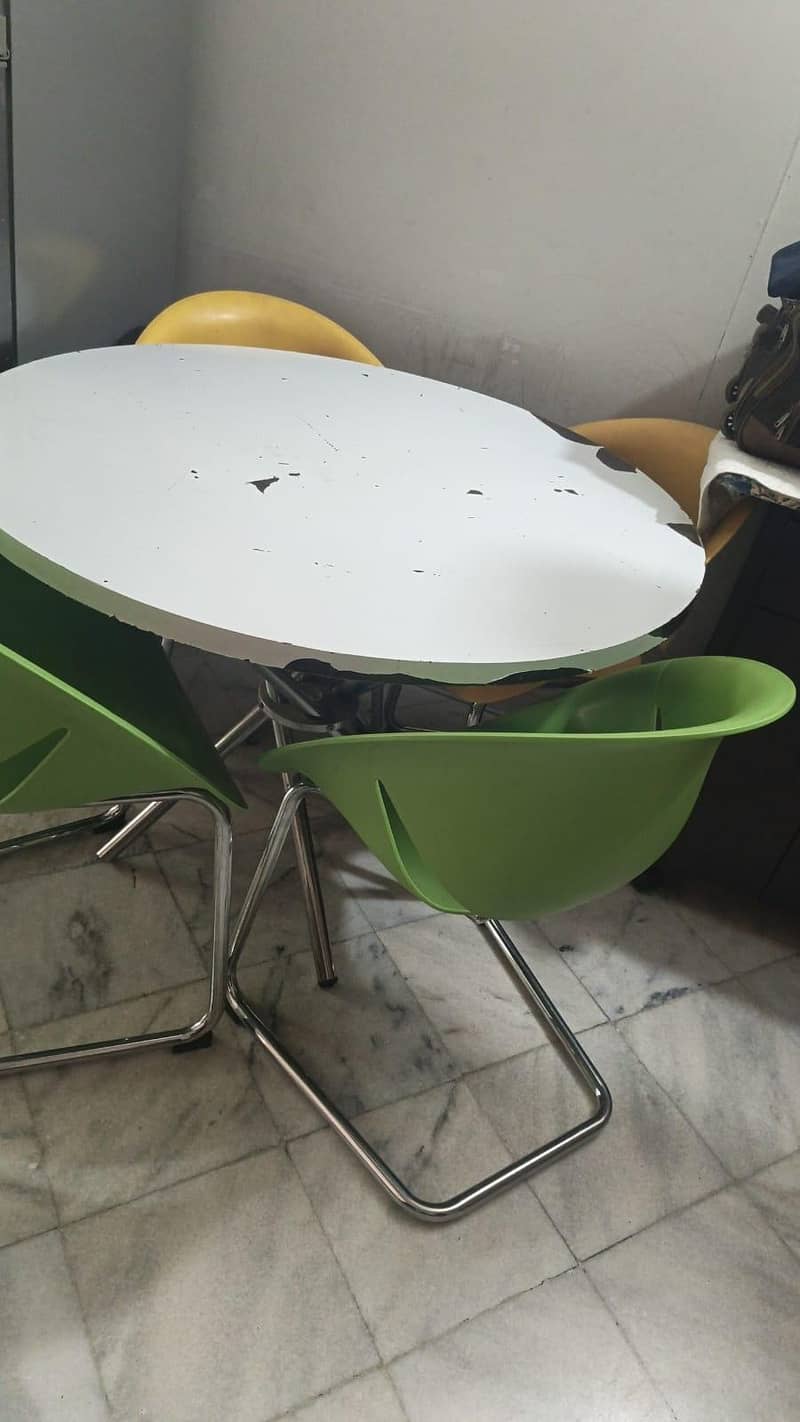 dining table 4 seating 1
