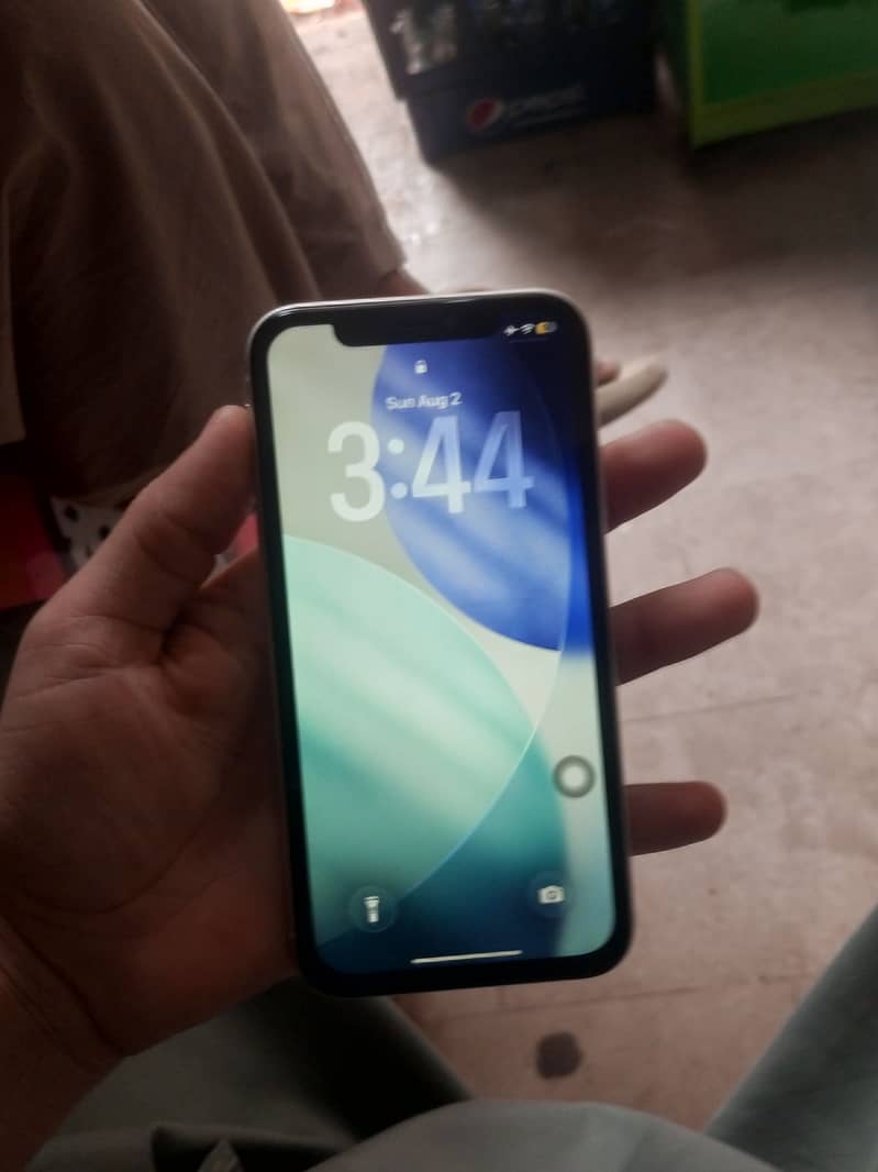 Apple iPhone 11 1