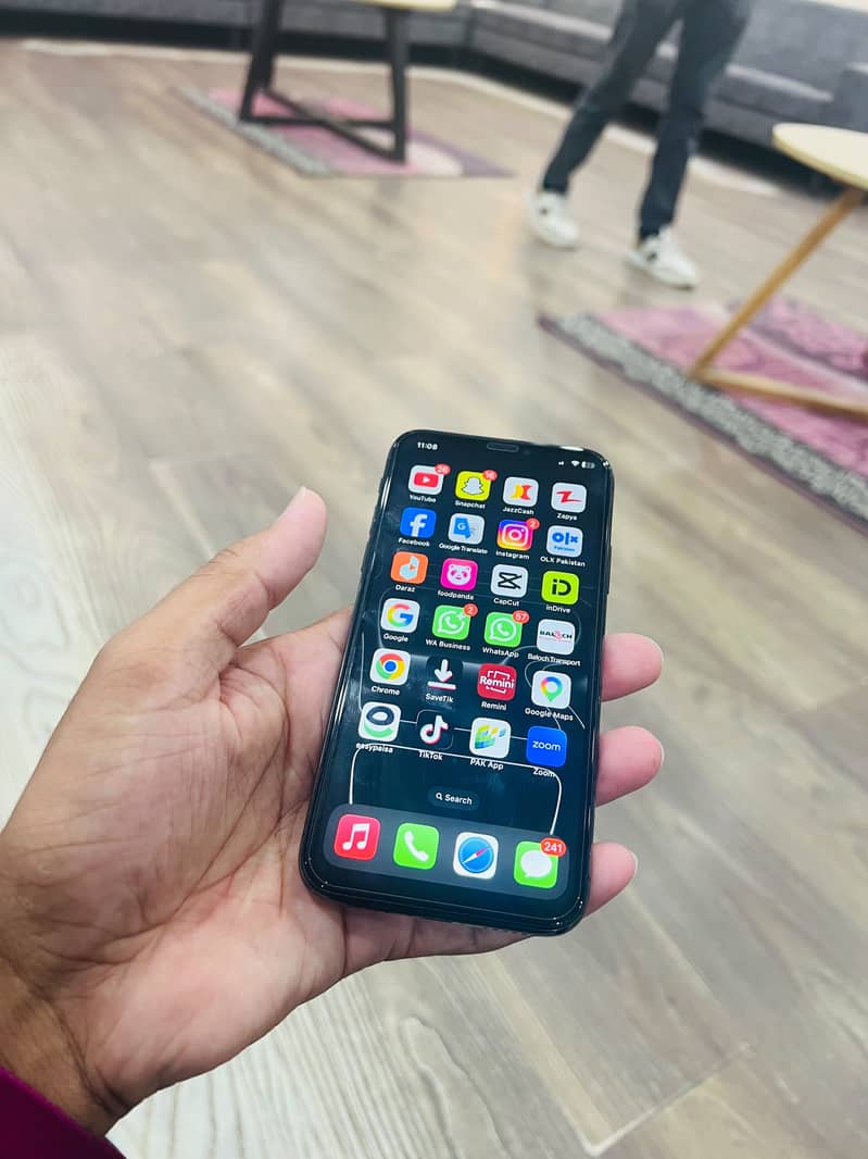 Apple iPhone X 2