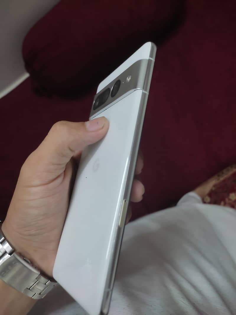 Google Pixel 7 Pro 2