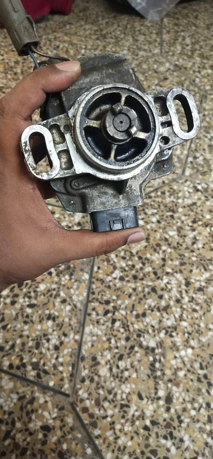 Distributor and auto choke sensor 1