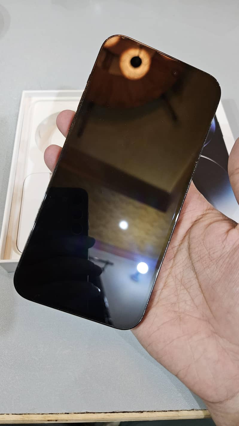 Apple iPhone 14 Pro Max 2