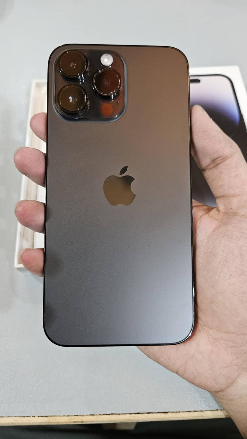 Apple iPhone 14 Pro Max 3