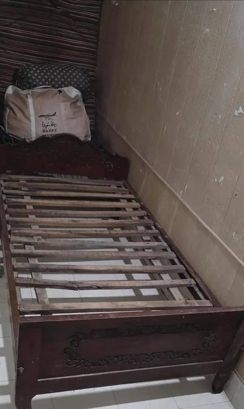 Single Bed 0