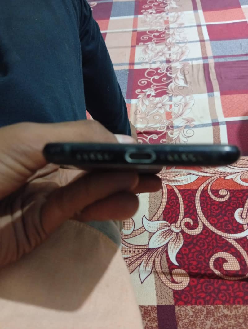 One Plus 6T 2