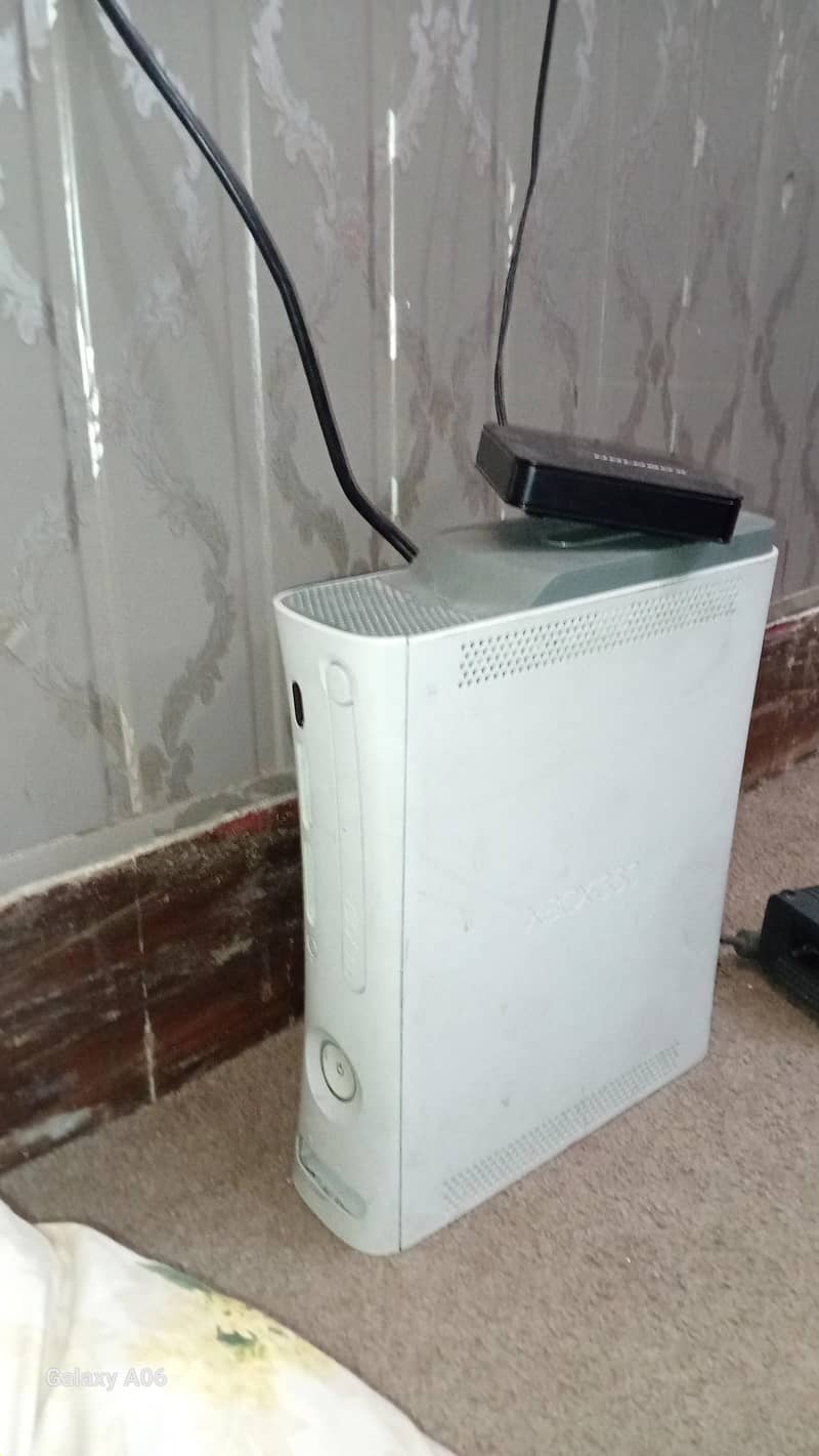xbox 360 with 2 wireless controllers 3
