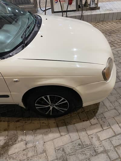 Suzuki Baleno JXR 2005 Model White Colour bumper to bumper Genuine