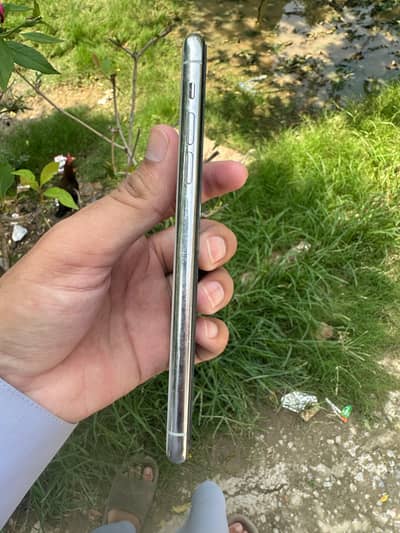 Apple iPhone 11 Pro Max