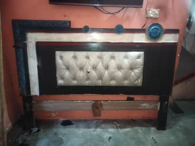 full  size bed