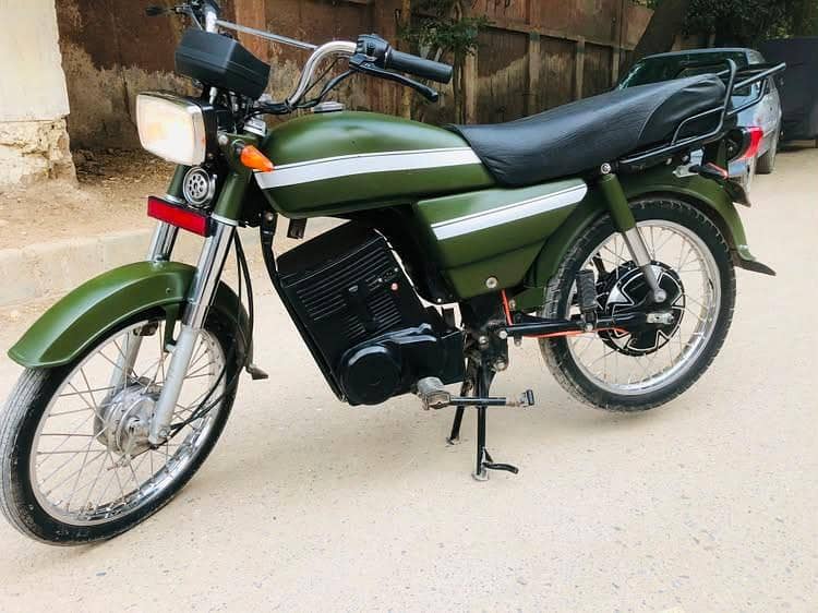 Electric CD 70 Conversion – Lithium Battery 1