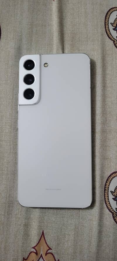 Samsung Mobile S22