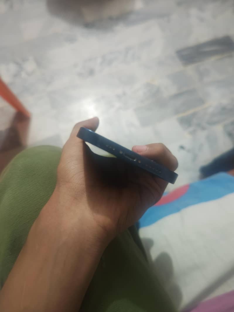 iphone 12 5