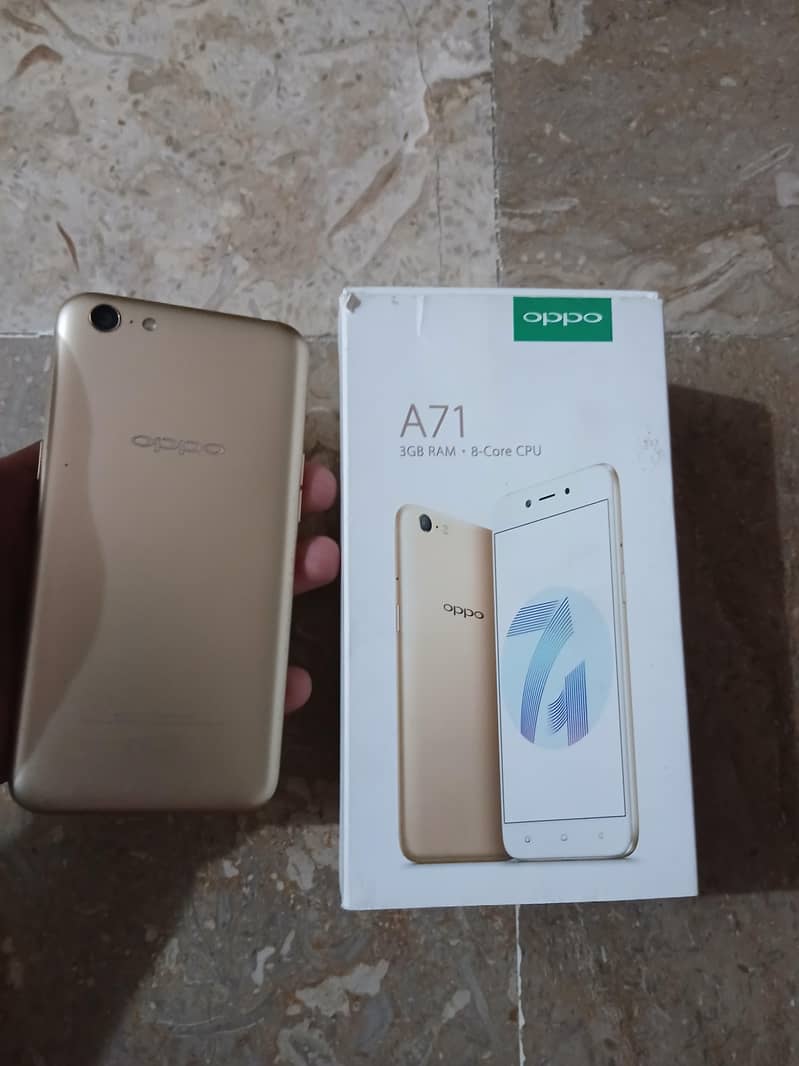 OPPO A71 1