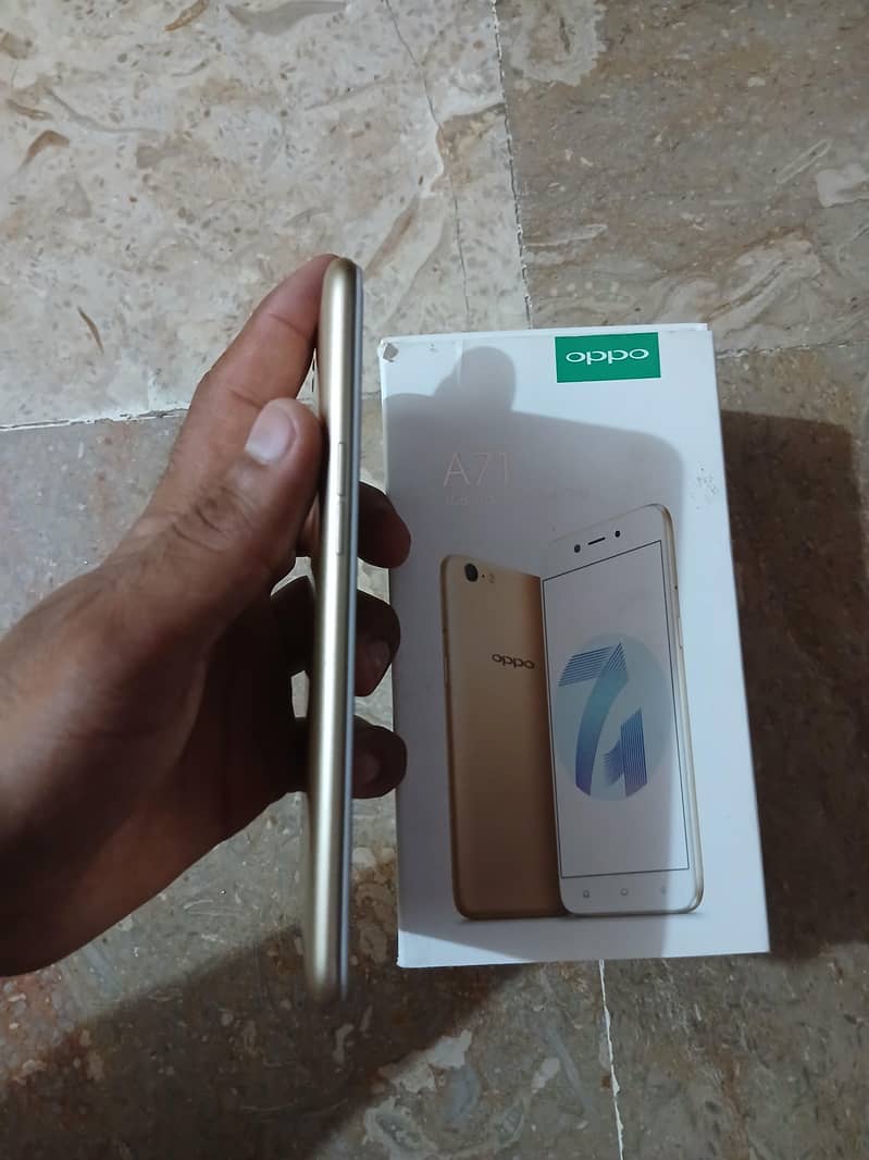 OPPO A71 2