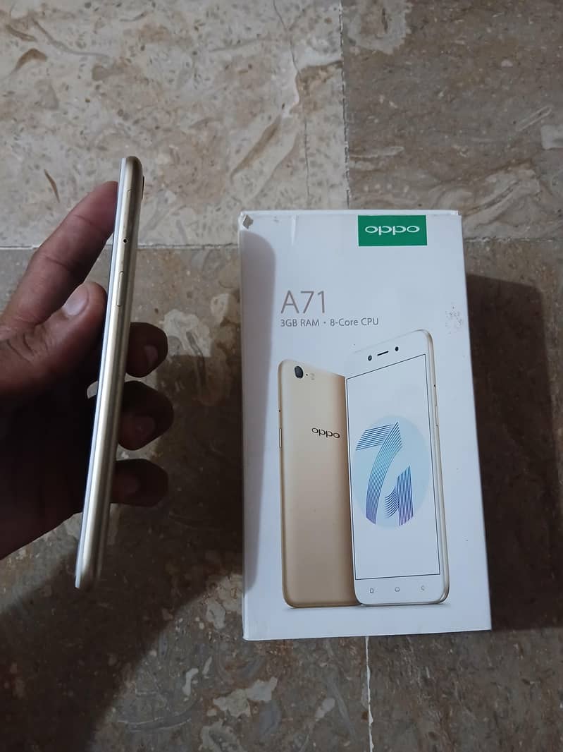 OPPO A71 6