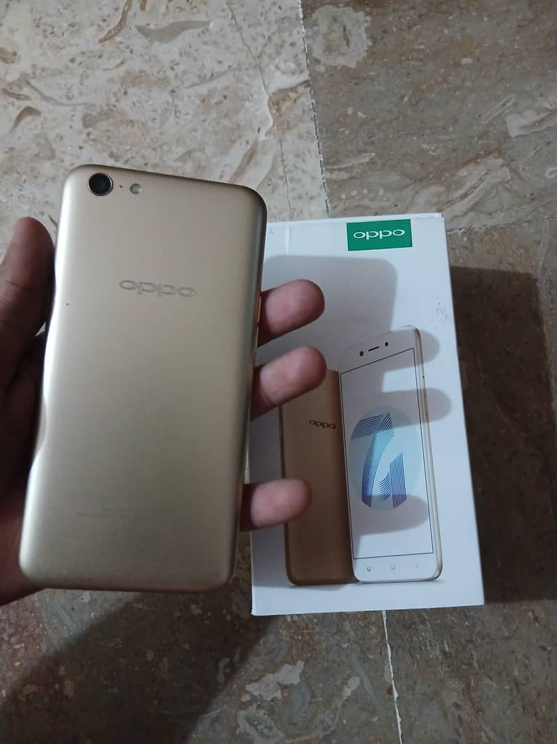 OPPO A71 9