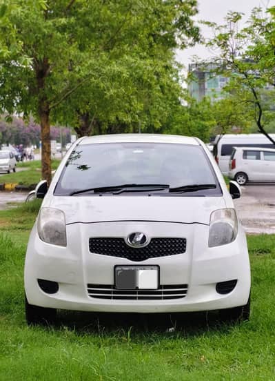 Vitz 2006 import 2012 Islamabad register for sale
