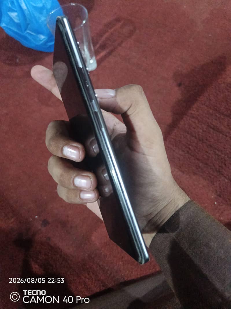 Tecno CAMON 40 Pro 6