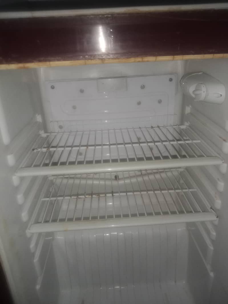 fridge 4