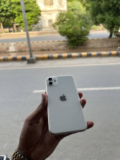 Apple iPhone 11
