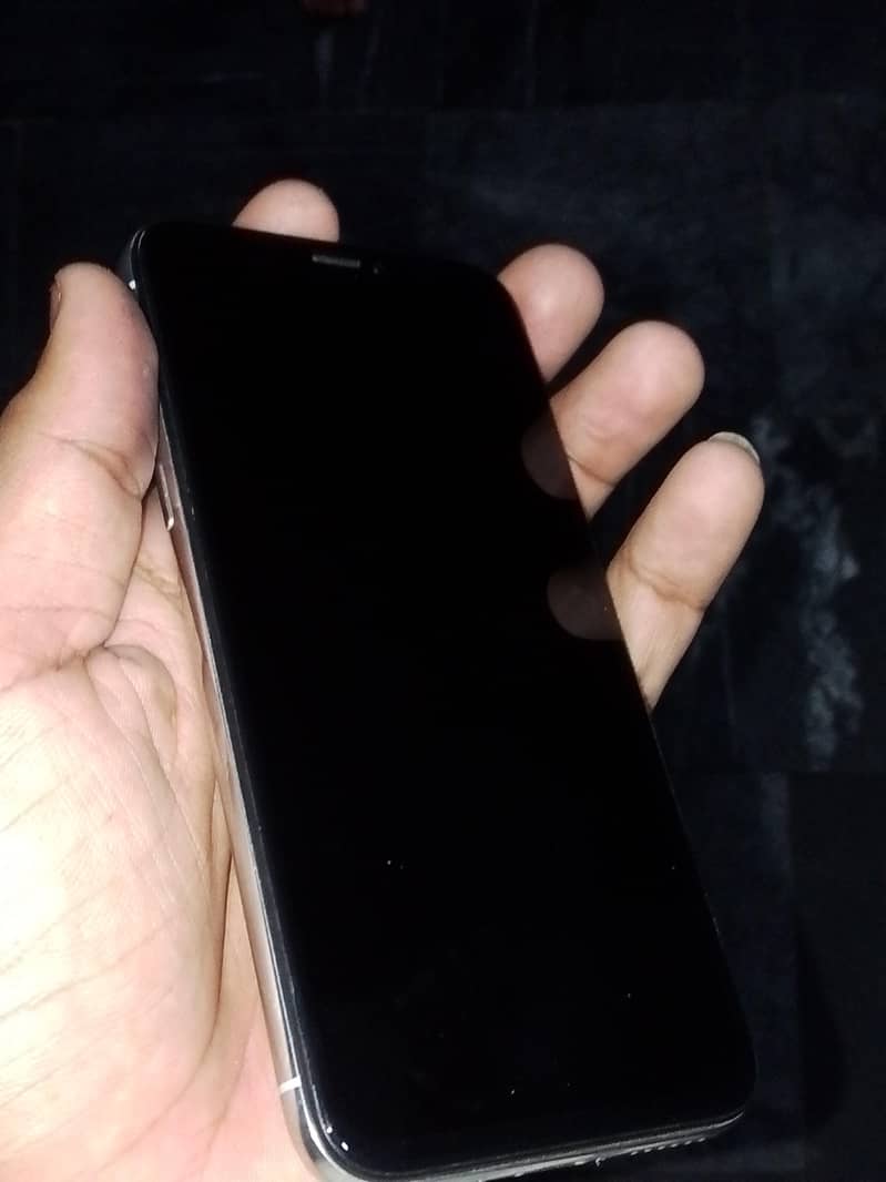 Apple iPhone X 2