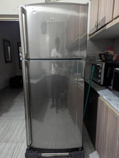 Dawlence Full Size Fridge