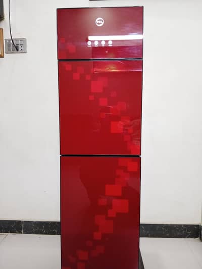 PEL Water Dispenser with Refrigerator – Good Condition