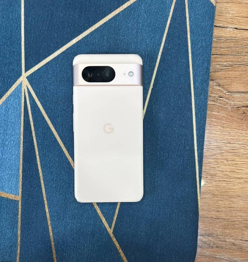 Google Pixel 8 5