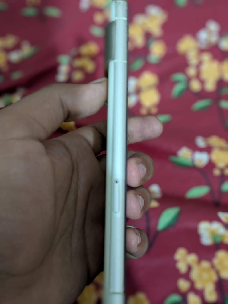 Google Pixel 7 6