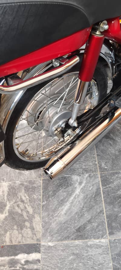 Honda CD70 2025  for sale one handed use Demand 140000