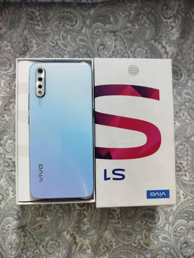 Vivo S1