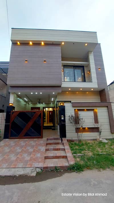 0321 86 10 688 Brand new 5 Marla Beautiful house available for sale in Abdullah Garden