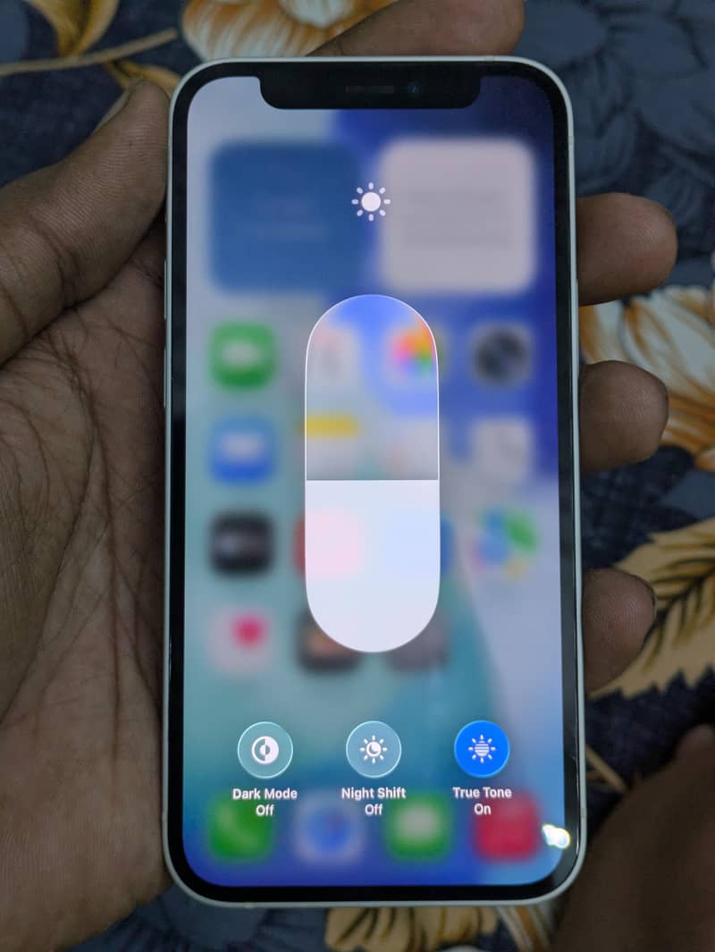 Apple iPhone 12 mini 6