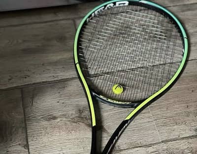 Head Gravity Racket