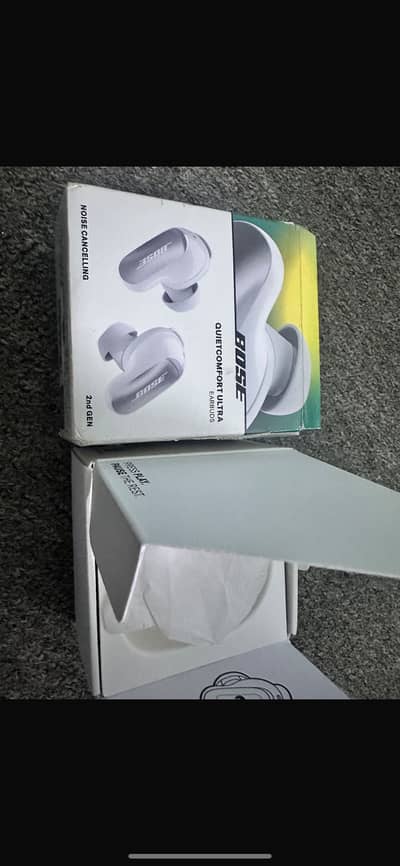 its bose quite comfort ultra 2nd gen like new