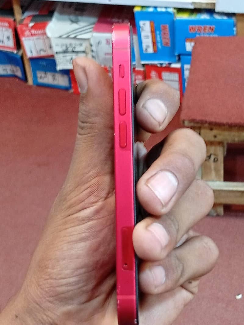 Apple iPhone 13 mini 1