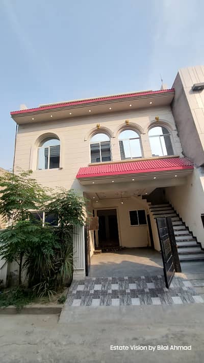 0321 86 10 688 Beautiful brand new 5 Marla house available for sale in canal Garden