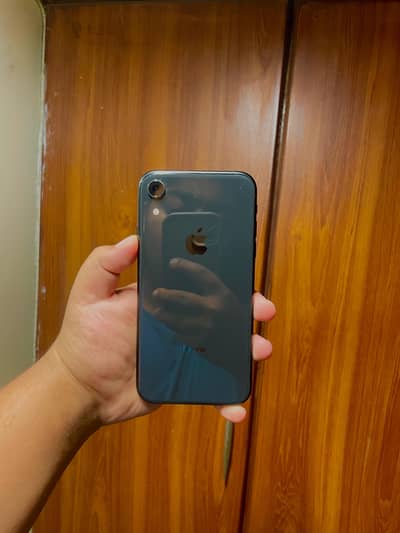 iPhone XR 128GB (Non-PTA) – Black – Excellent Condition