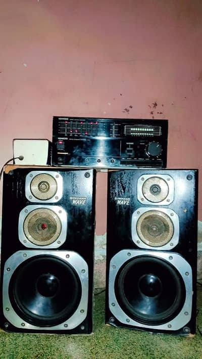 Kenwood amplifier or pioneer ke speaker he