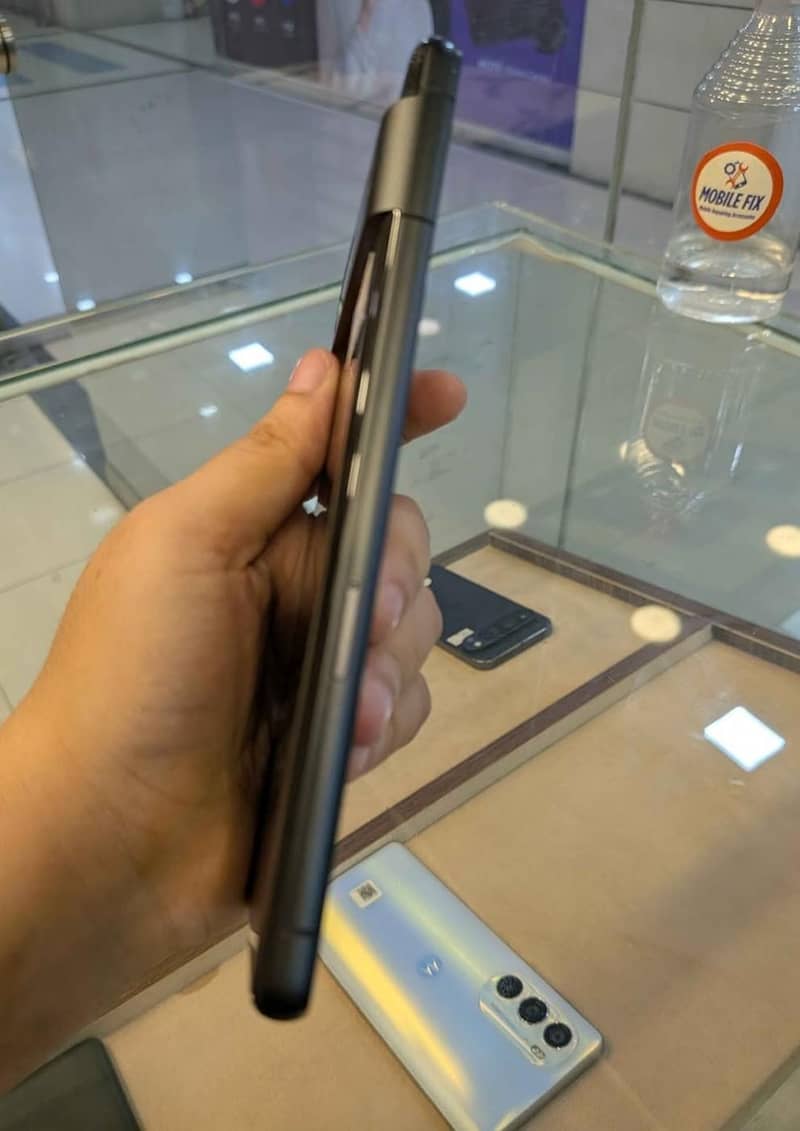 Google Pixel 7 6