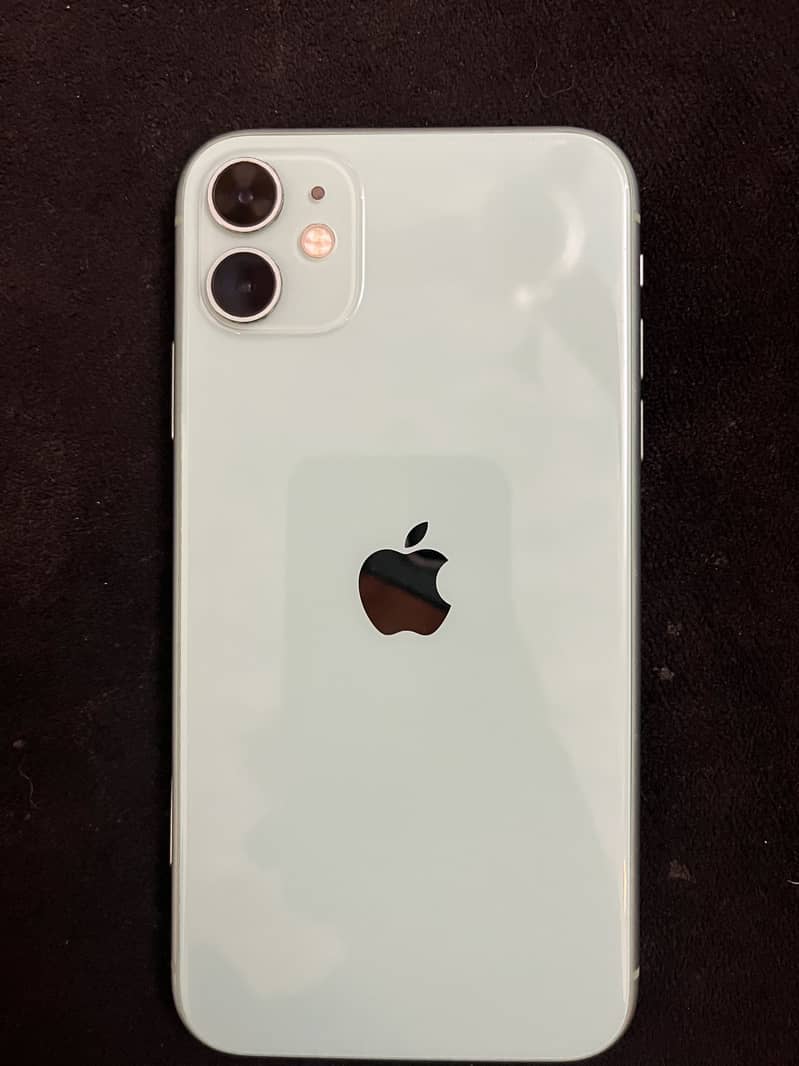 Apple iPhone 11 0