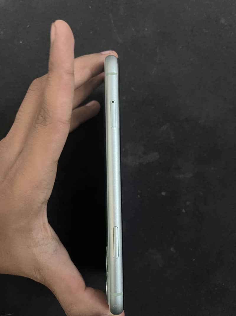 Apple iPhone 11 1