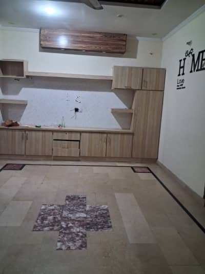 5 marla 1st floor for rent