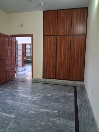 6 marla ground floor for rent