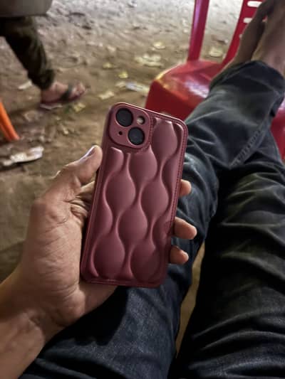 Apple iPhone 13