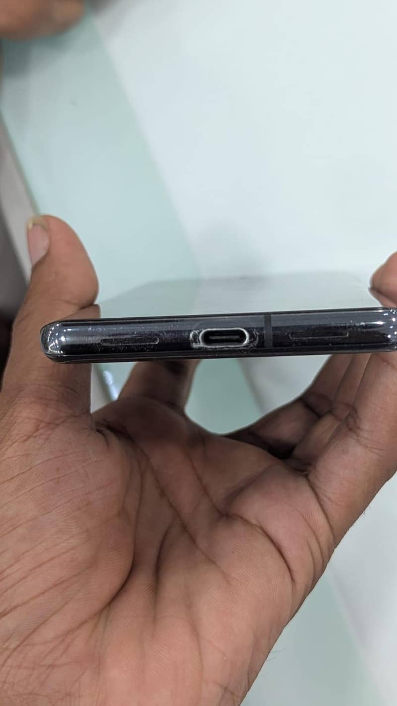 Google Pixel 7 Pro 6