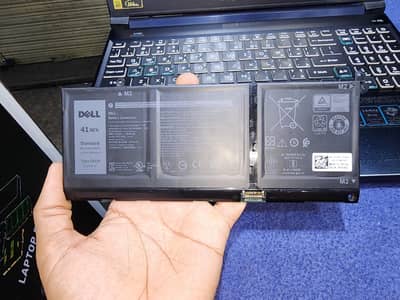 All kinds of Laptop and MacBook batteries